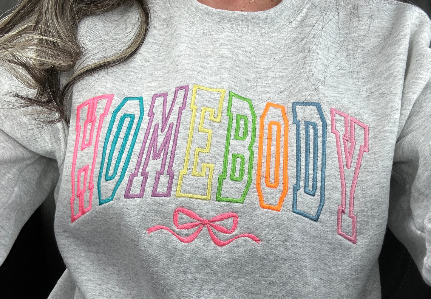 Custom Name & Bow Colorful Embroidered Sweatshirt