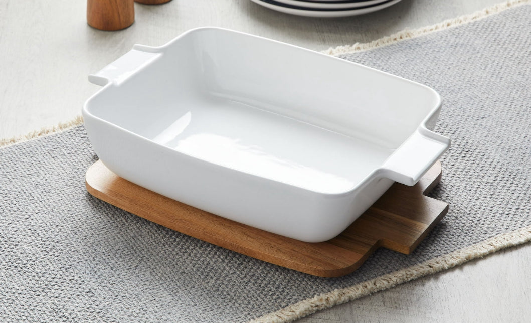 Custom Baking Dish with Wooden Lid