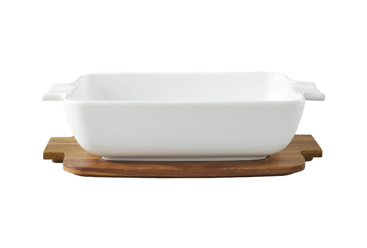 Custom Baking Dish with Wooden Lid